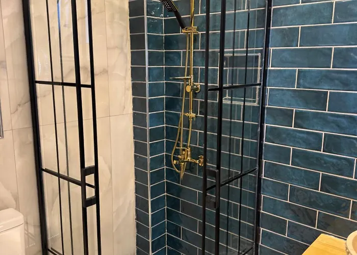 Chalet Dogayla Ic Ice Lueks *